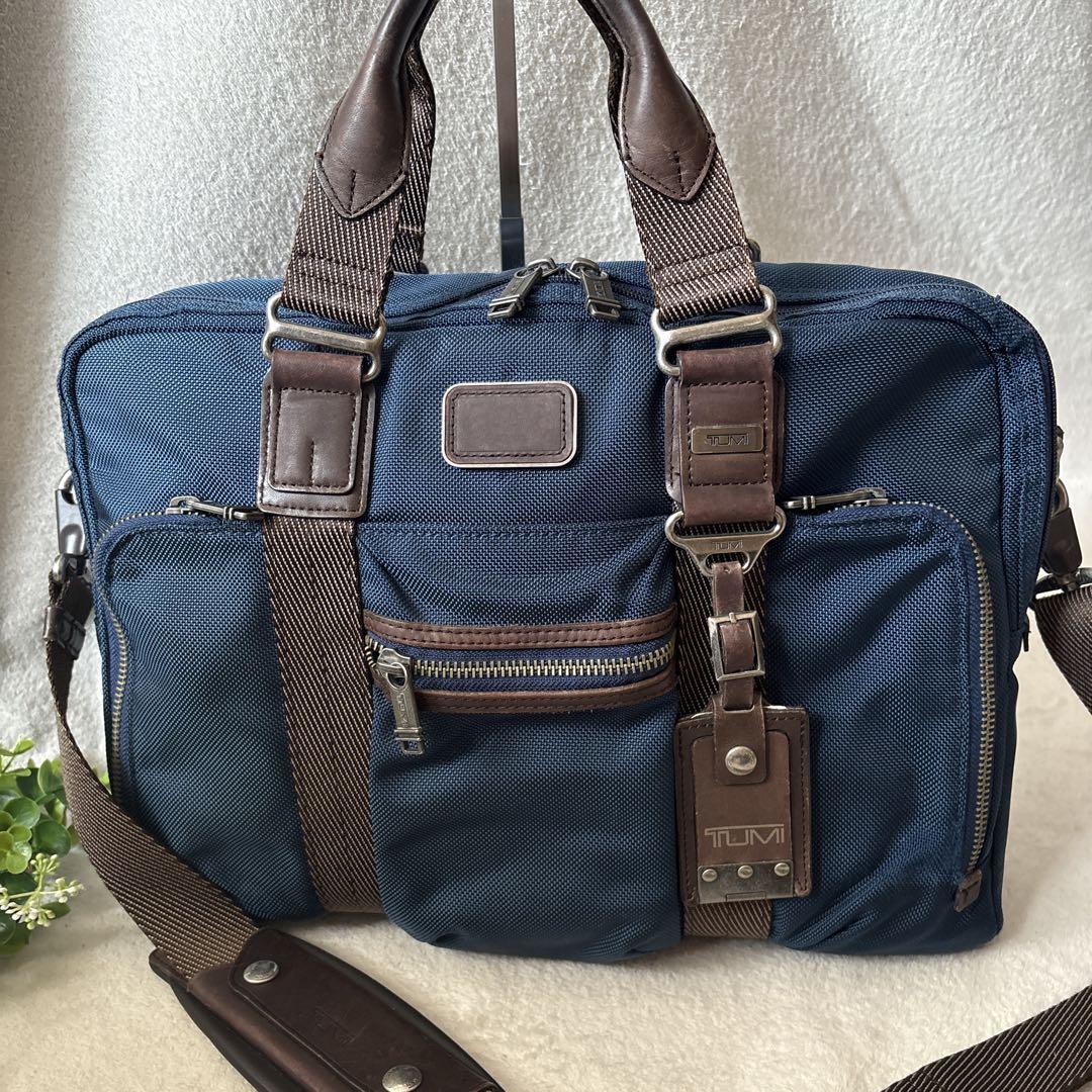 TUMI アルファブラーボ　マクネア　スリムブリーフ22611BTH