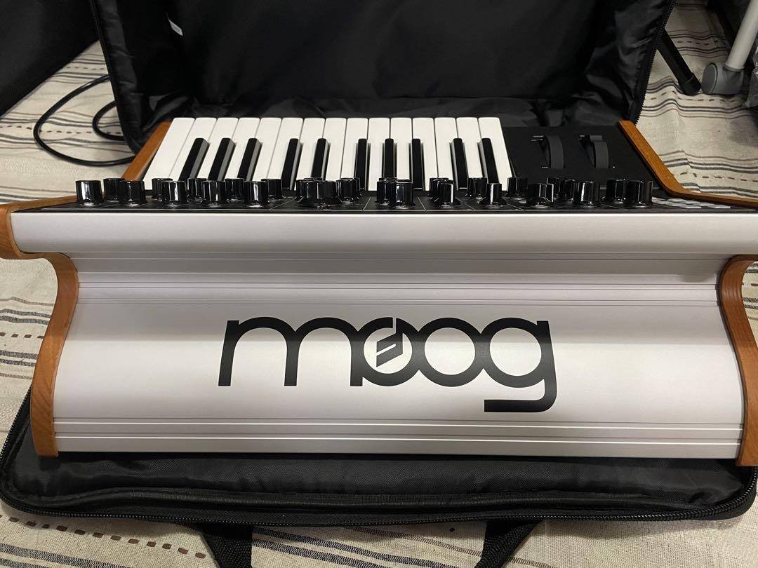 moog Subsequent 25 GIGバッグ付属 moog Subsequent 25 GIGバッグ付属 鍵盤楽器