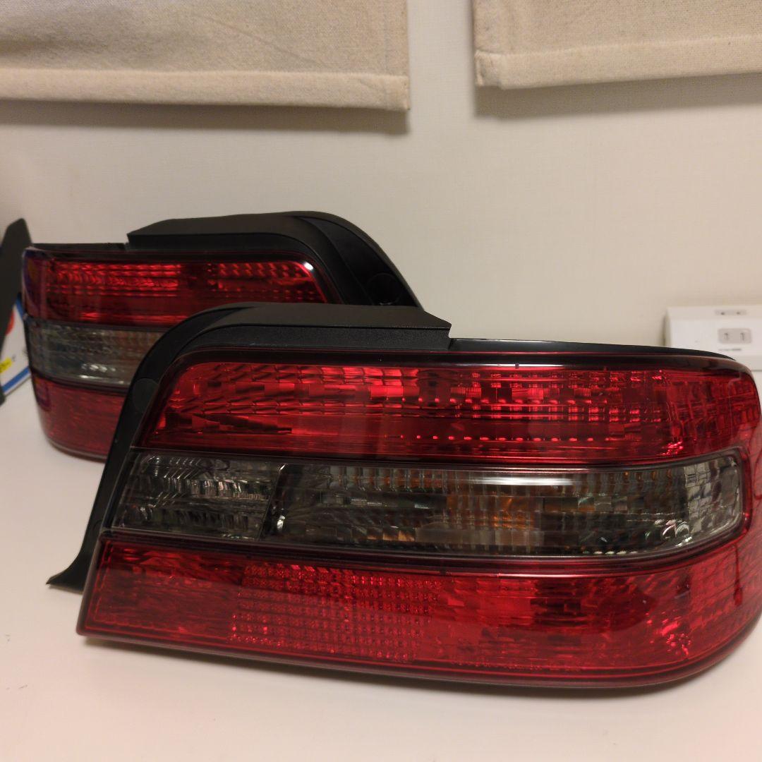 s*a様 jzx100 チェイサー　ツアラーv 　前期　純正テールランプ 左右セ