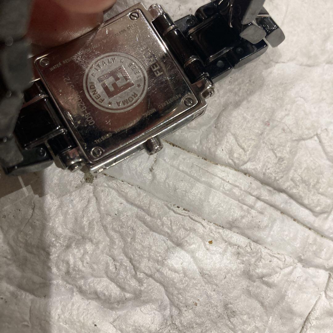 FENDI 腕時計クアドロ6200Lブラック
