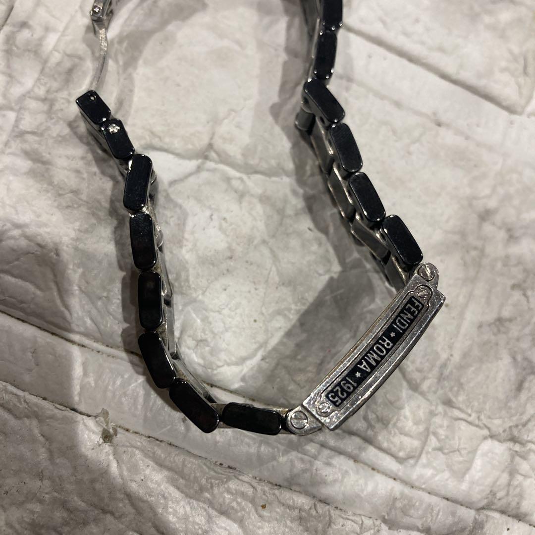 FENDI 腕時計クアドロ6200Lブラック
