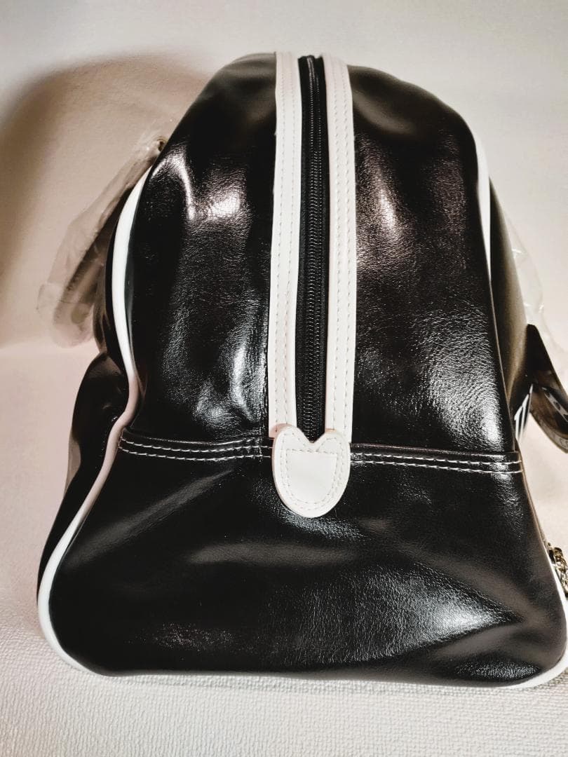 未使用 ジューシークチュール ボストンバッグ ※内側に微かなシミあり 未使用 ジューシークチュール ボストンバッグ ※内側に微かなシミあり