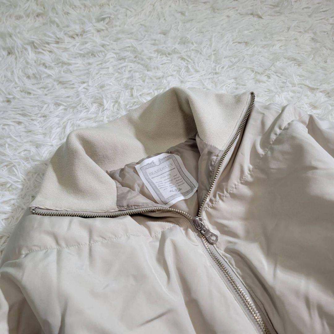 美品☆ビアズリー ジップフレアダウン ジャケット スタンドカラー 近年モデル 美品☆ビアズリー ジップフレアダウン ジャケット スタンドカラー 近年モデル