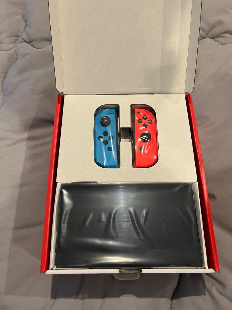 新品 未使用 Switch本体有機EL Joy-Conネオン 新品 未使用 Switch本体有機EL Joy-Conネオン