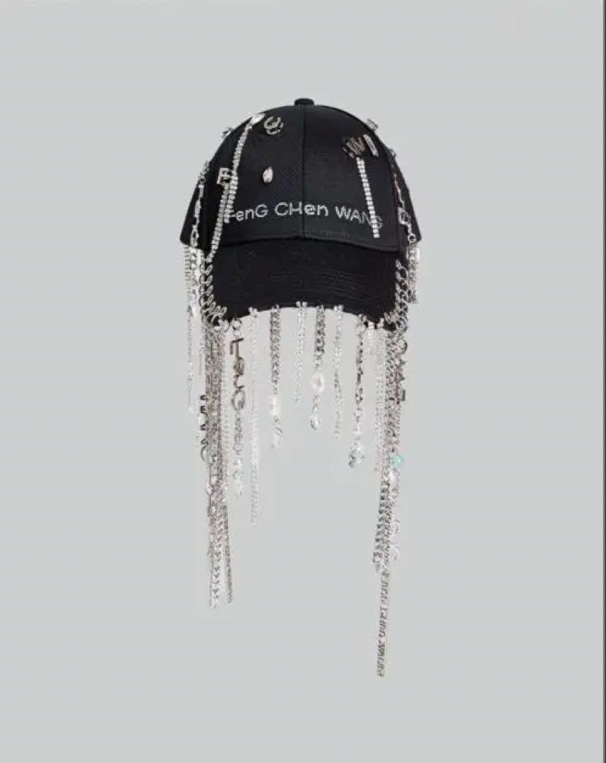 Feng Cheng Wang Decorated Baseball Cap