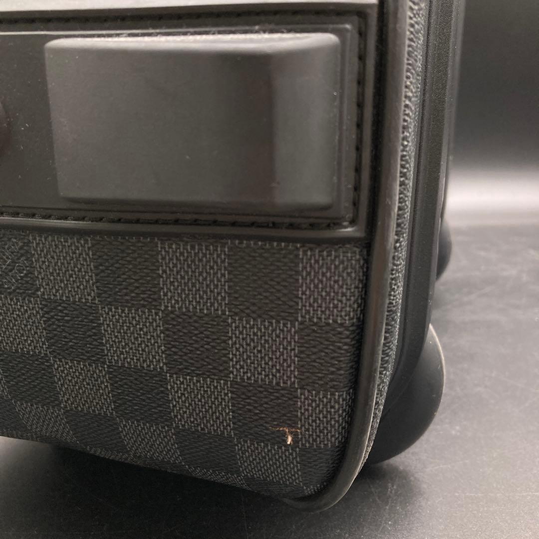 010 LOUIS VUITTON キャリーケース ダミエグラフィトスーツケース