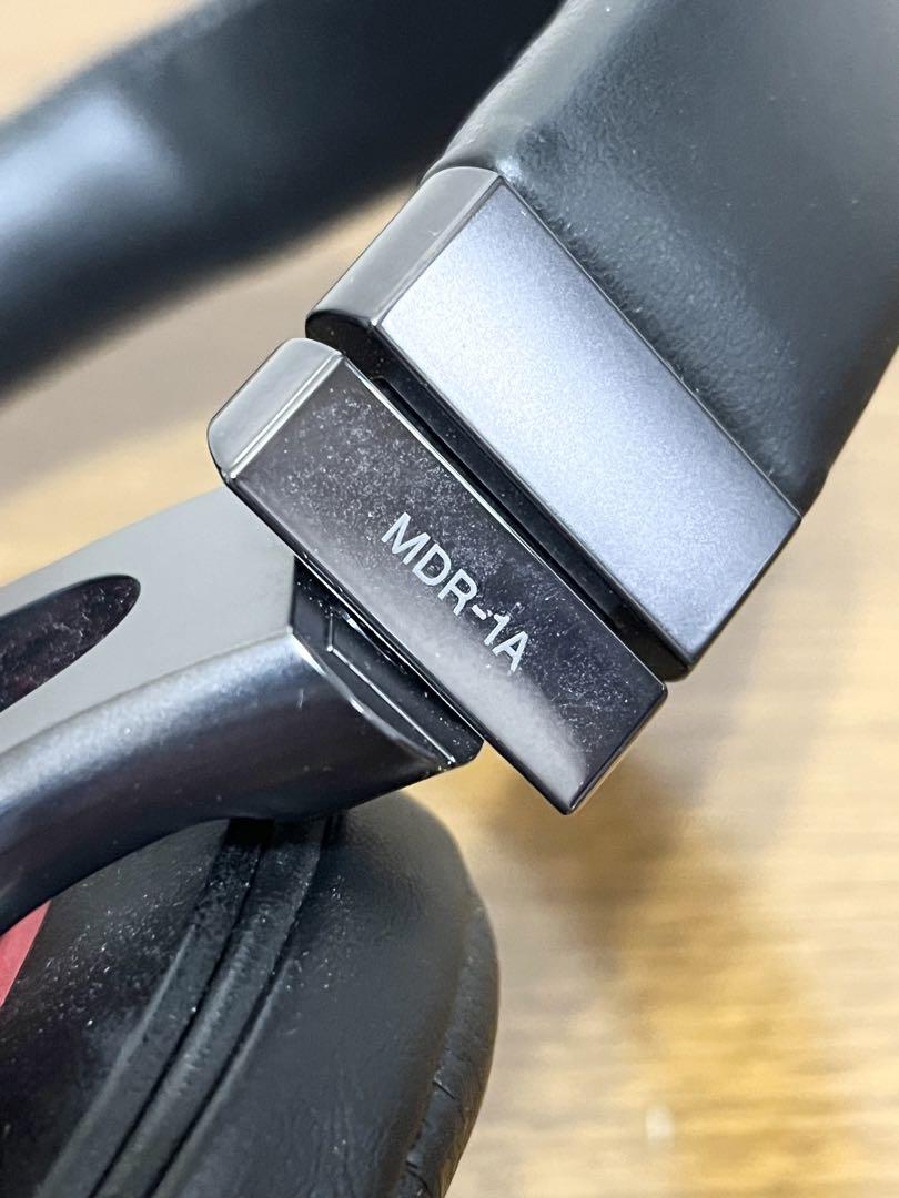 動作品 SONY MDR-1A 有線 ヘッドフォン ブラック