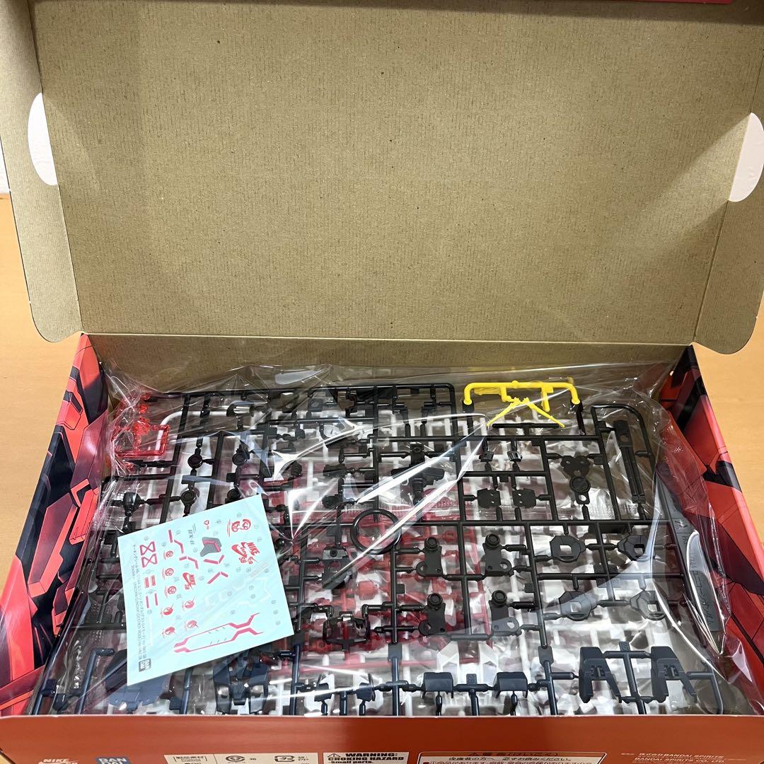新品　NIKE HG1/144 ユニコーンガンダム(デストロイモード)