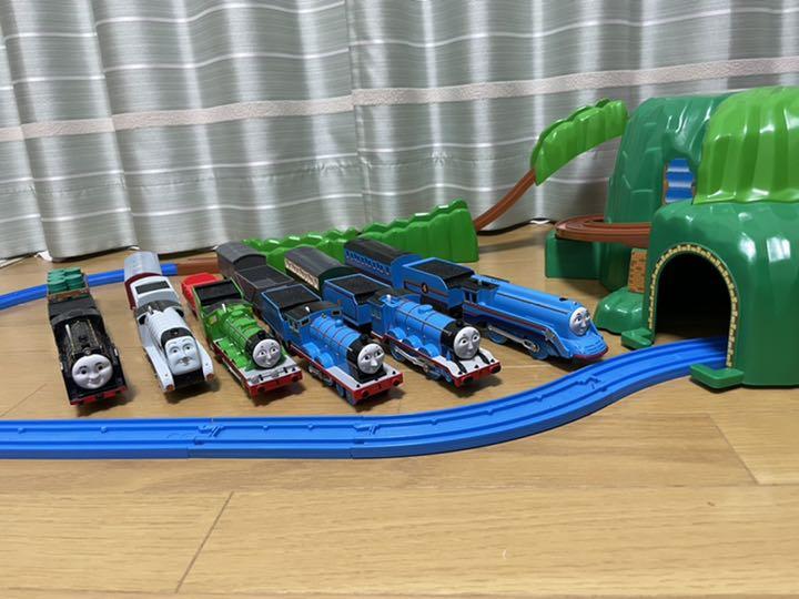 トーマス　プラレール　どきどきマウンテンのセットです☆