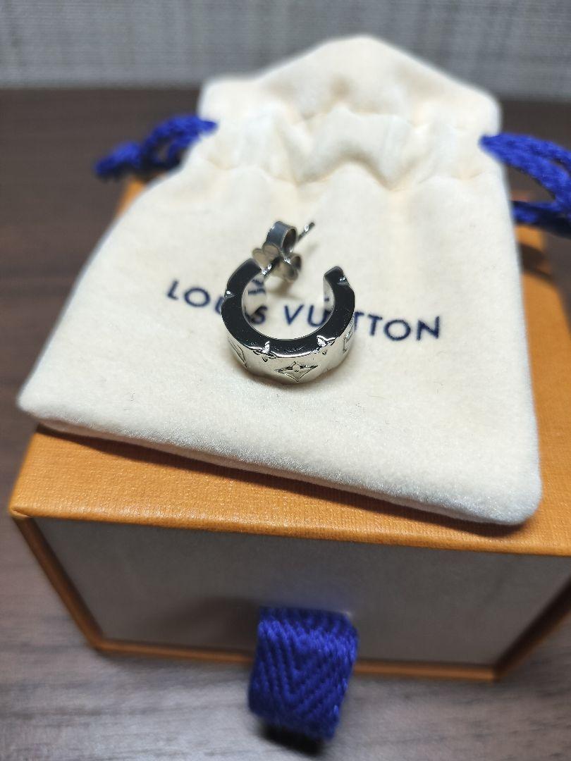 Louis Vuitton ピアス