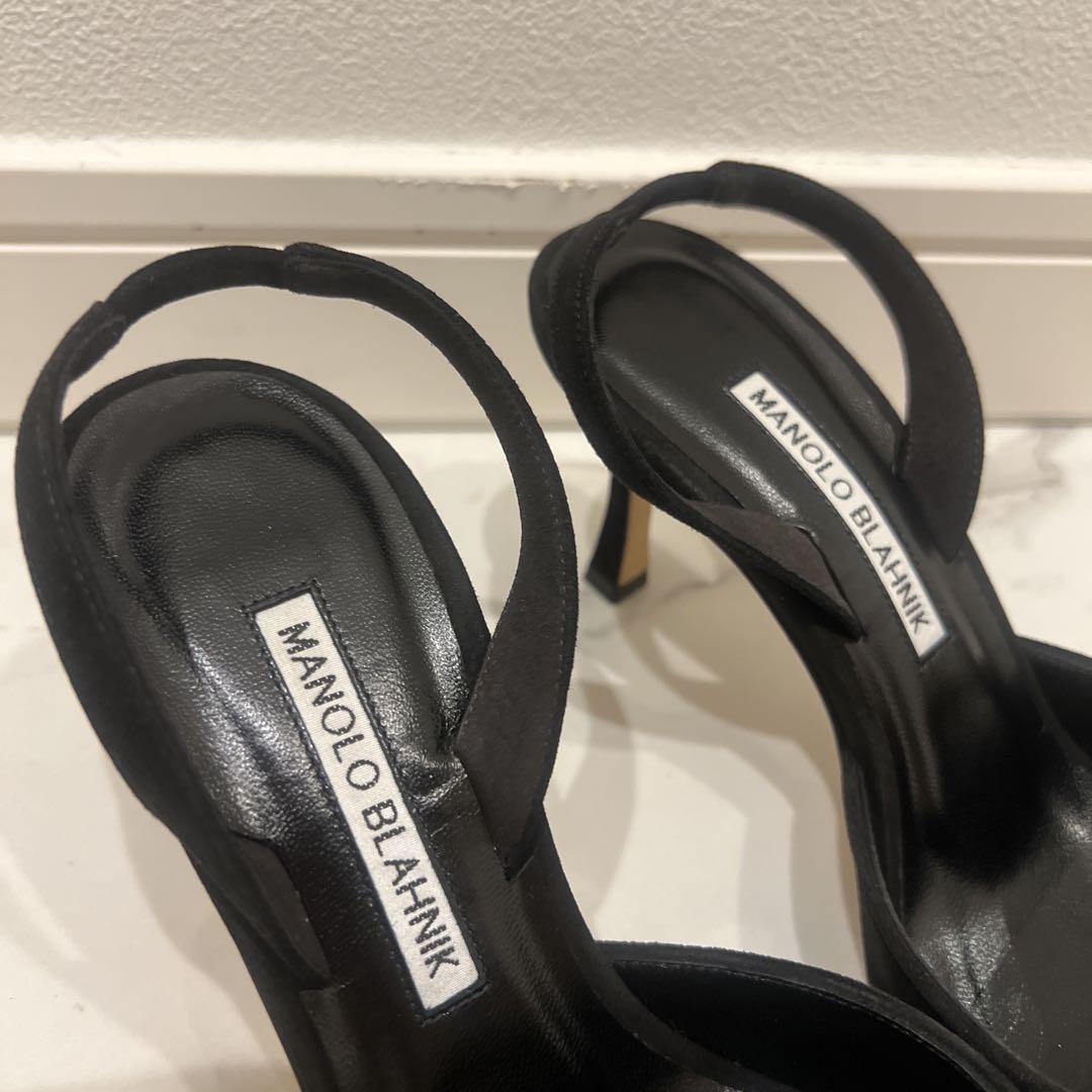MANOLO BLAHNIK ブラックスエードミュール 靴