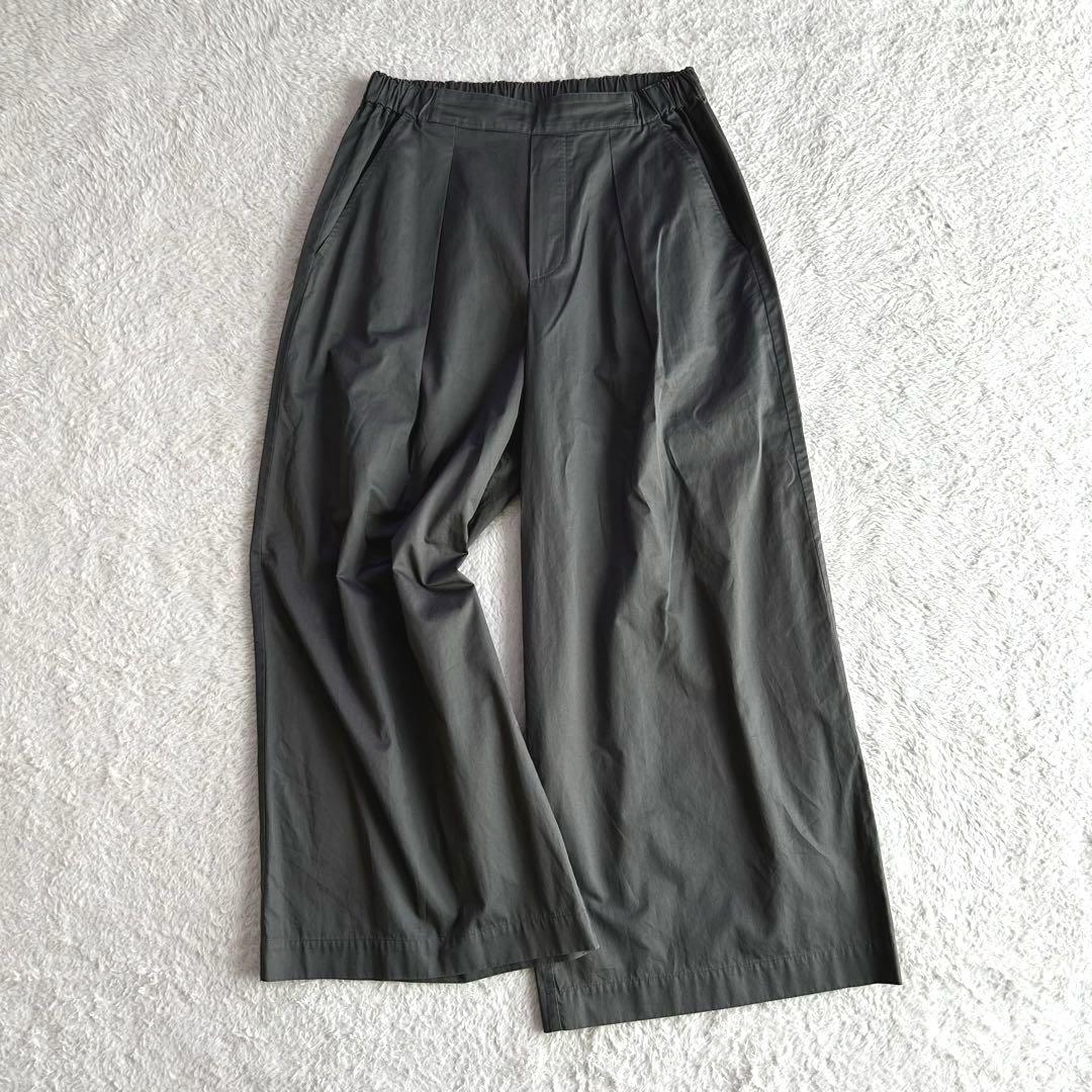 美品／クリーニング済　ミディウミ　綿タイプライターワイドパンツ　マーコート