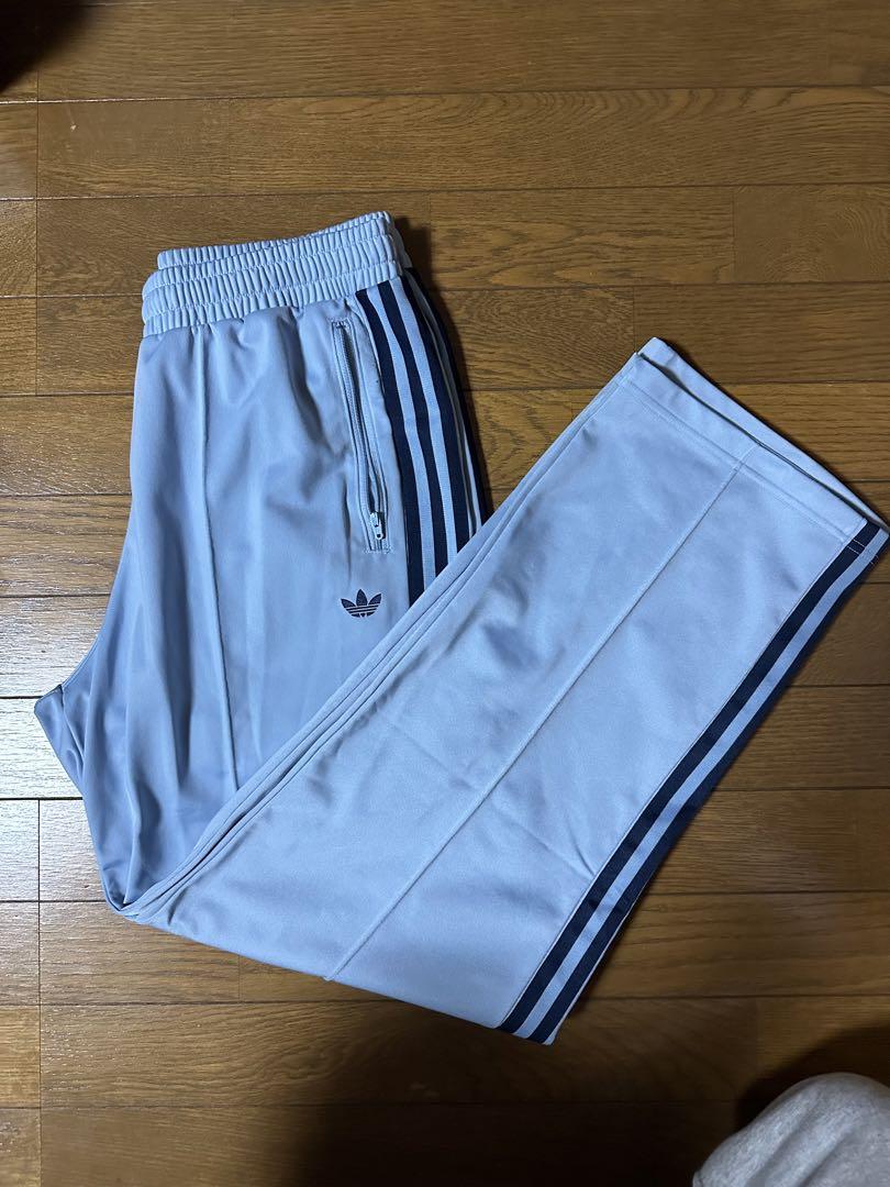 adidas originals トラックパンツ