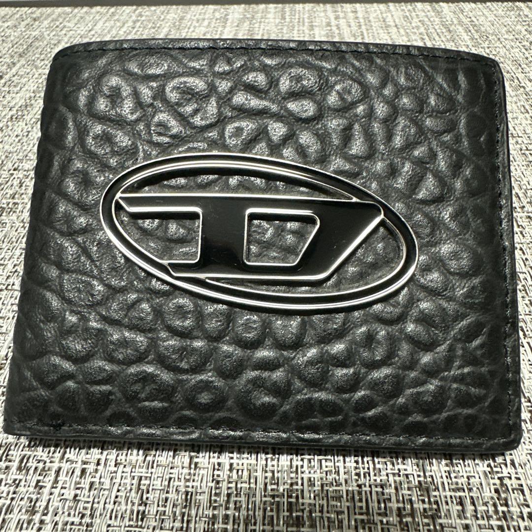 ✨未使用✨DIESEL ディーゼル 2つ折り財布 Dロゴ メタルロゴ レザー