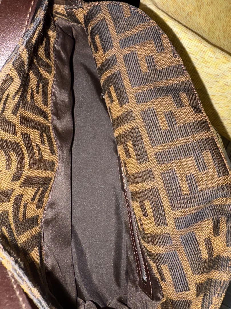 トトッロー　FENDI フェンディ　ハンドバッグ　ズッカ柄