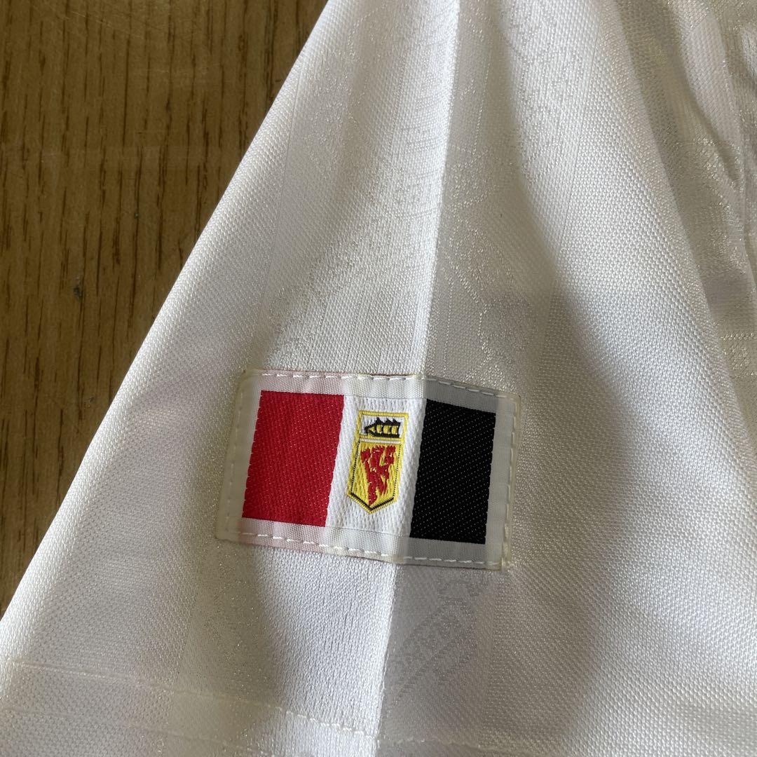 umbro マンチェスターユナイテッド soccer 新品 Lサイズ