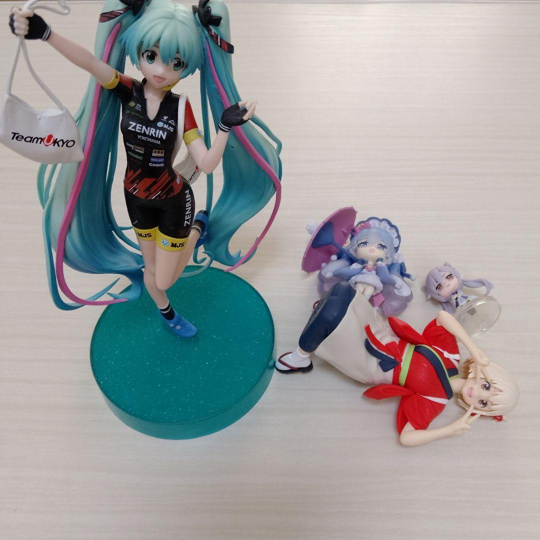 アニメグッズまとめ売り【300個以上】