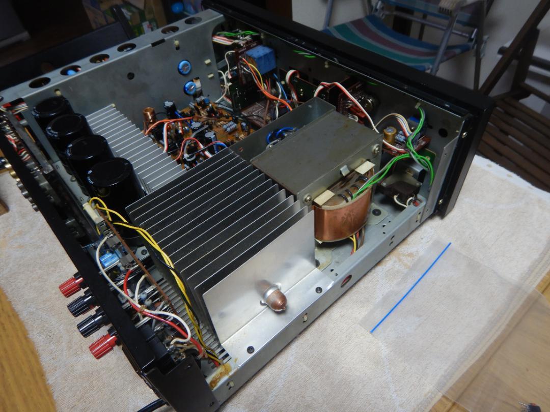 サンスイ　AU-D707F ジャンク品