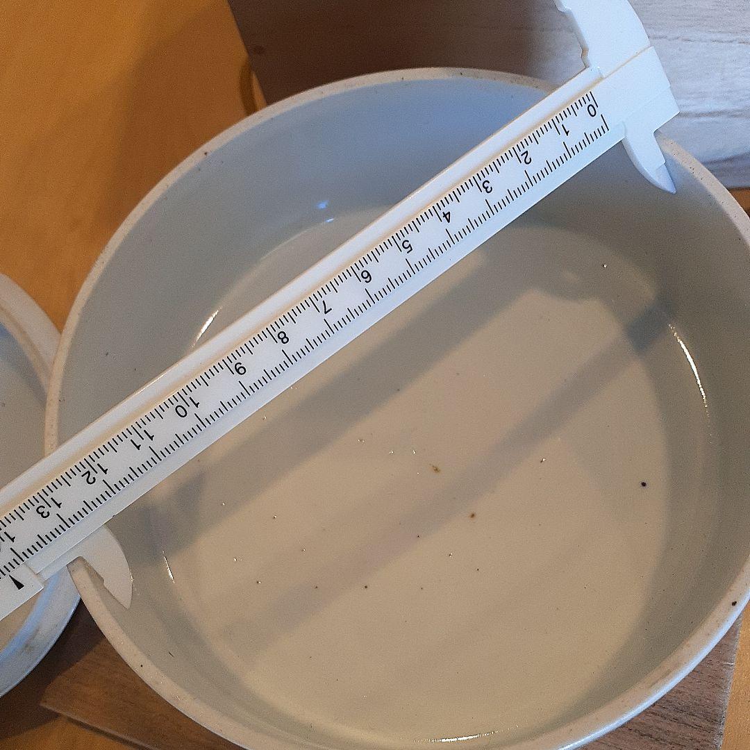古伊万里唐草染め付け二段重　骨董
