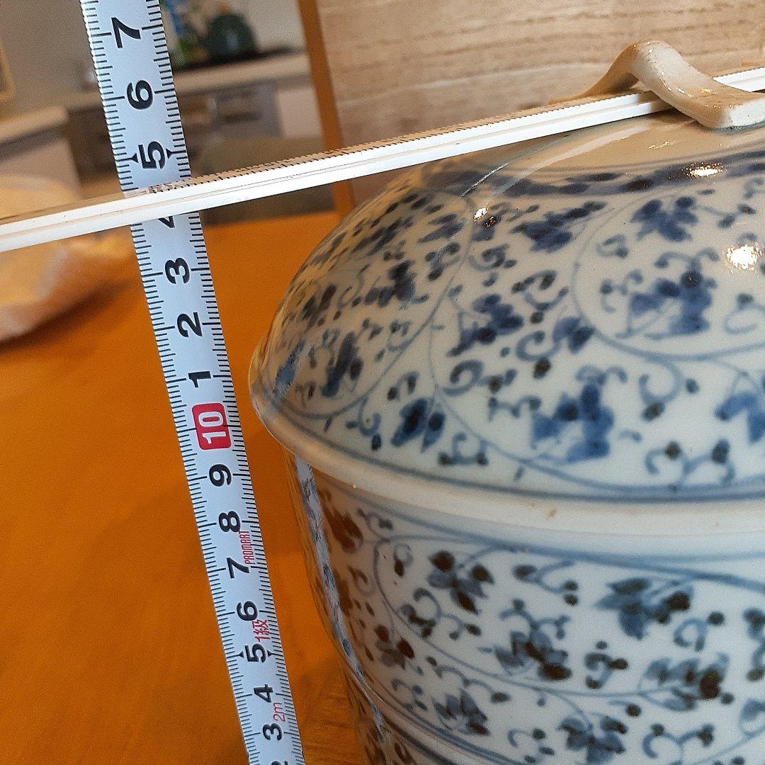 古伊万里唐草染め付け二段重　骨董