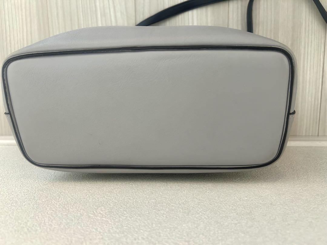 CELINE グレー ネイビー ソフトキューブ 2wayレザーバッグ