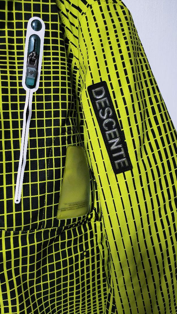 デサント DESCENTE スキーウェア ジャケット 高品質 雪山 良品