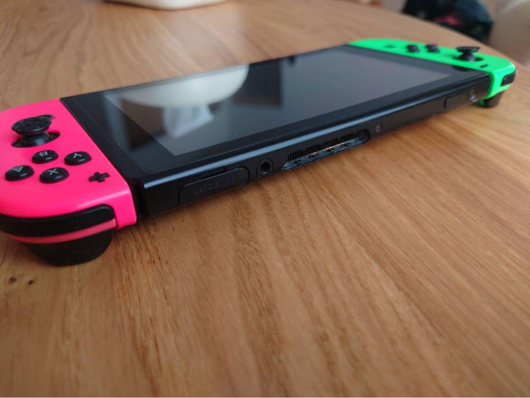Nintendo Switch ピカチュウ イーブイバージョン 本体＋ドッグ