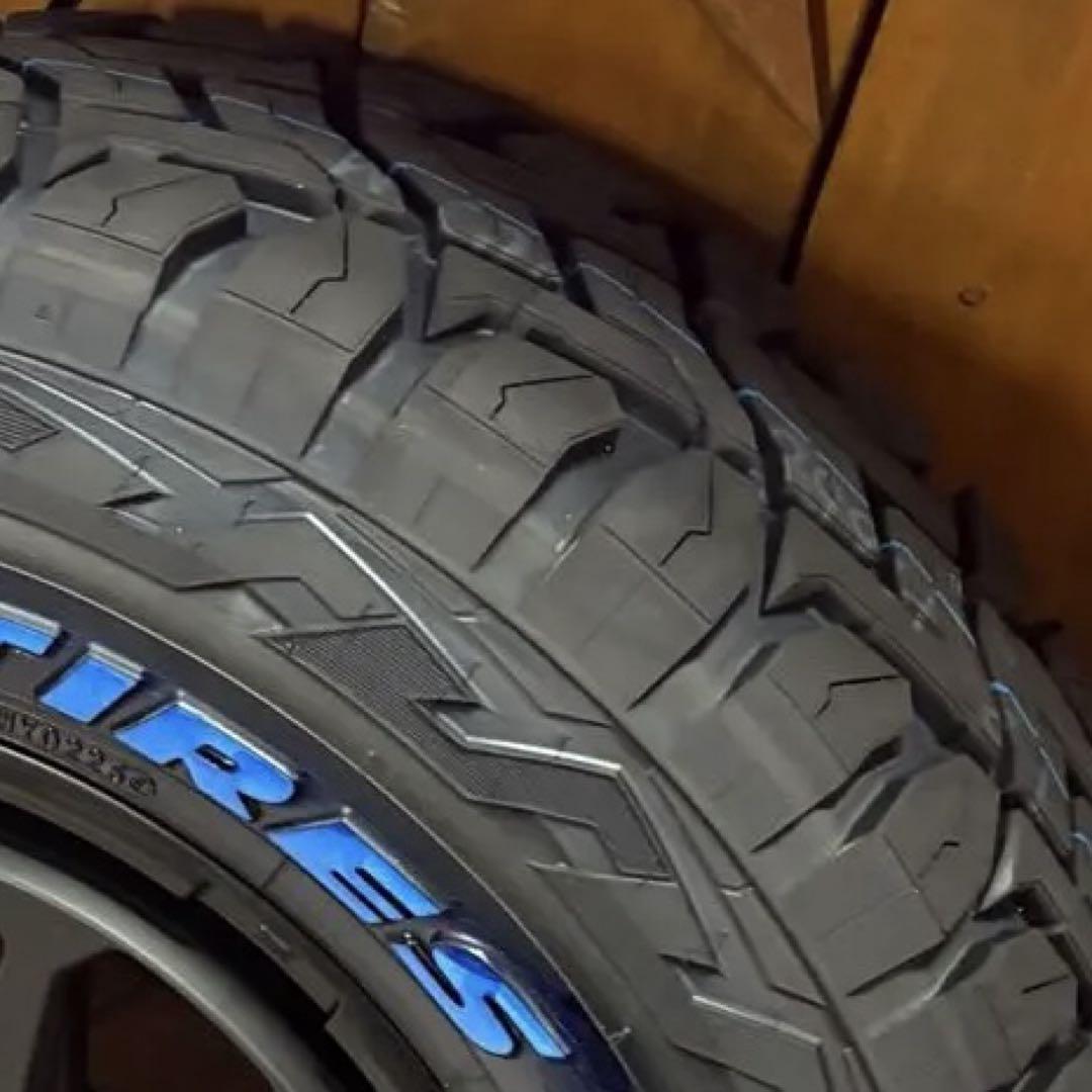 デリカRAV4用⭐️235/70R16⭐️R/T⭐️マットブラック⭐️新品セット