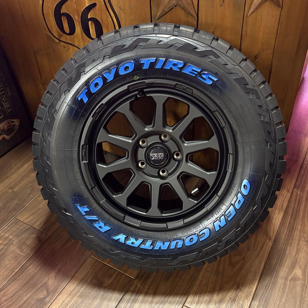 デリカRAV4用⭐️235/70R16⭐️R/T⭐️マットブラック⭐️新品セット