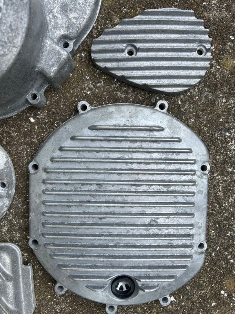 Z1 Z2 KZ D1 エンジンカバー ポイントカバー５点金型 砂型 BEET