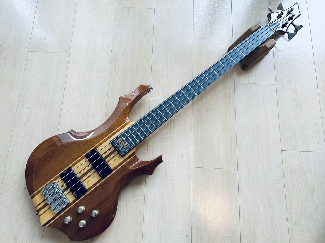 【gin】EDWARDS FOREST BASS E-FR-140B
