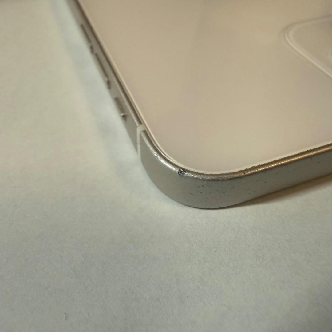 ホワイト SIMフリー