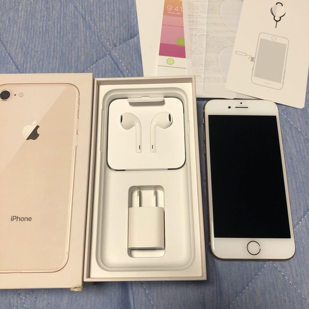 ししママ様専用！！iPhone8 gold 64gb simフリー 本体イヤホン