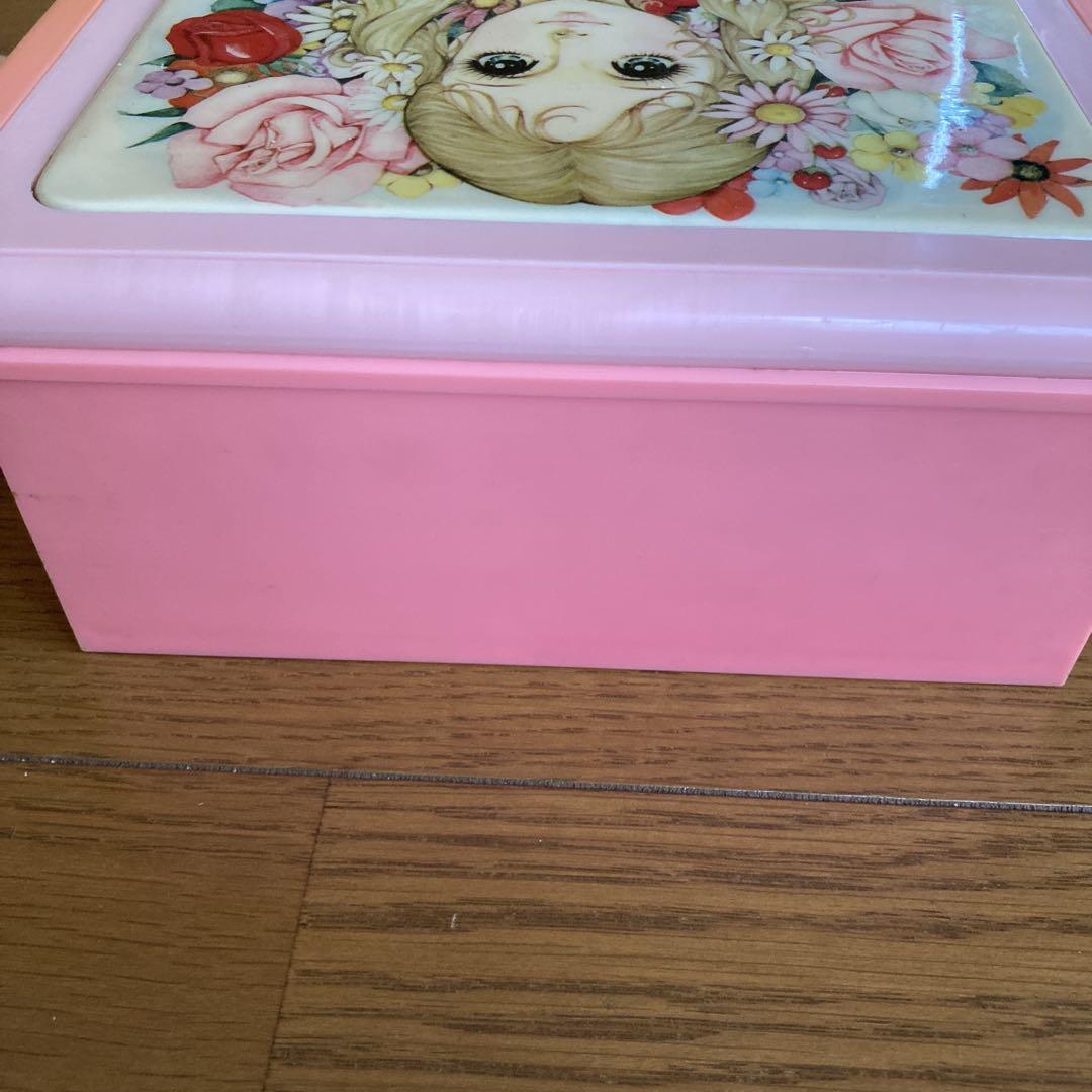 昭和レトロ　谷ゆき子　メークアップケース