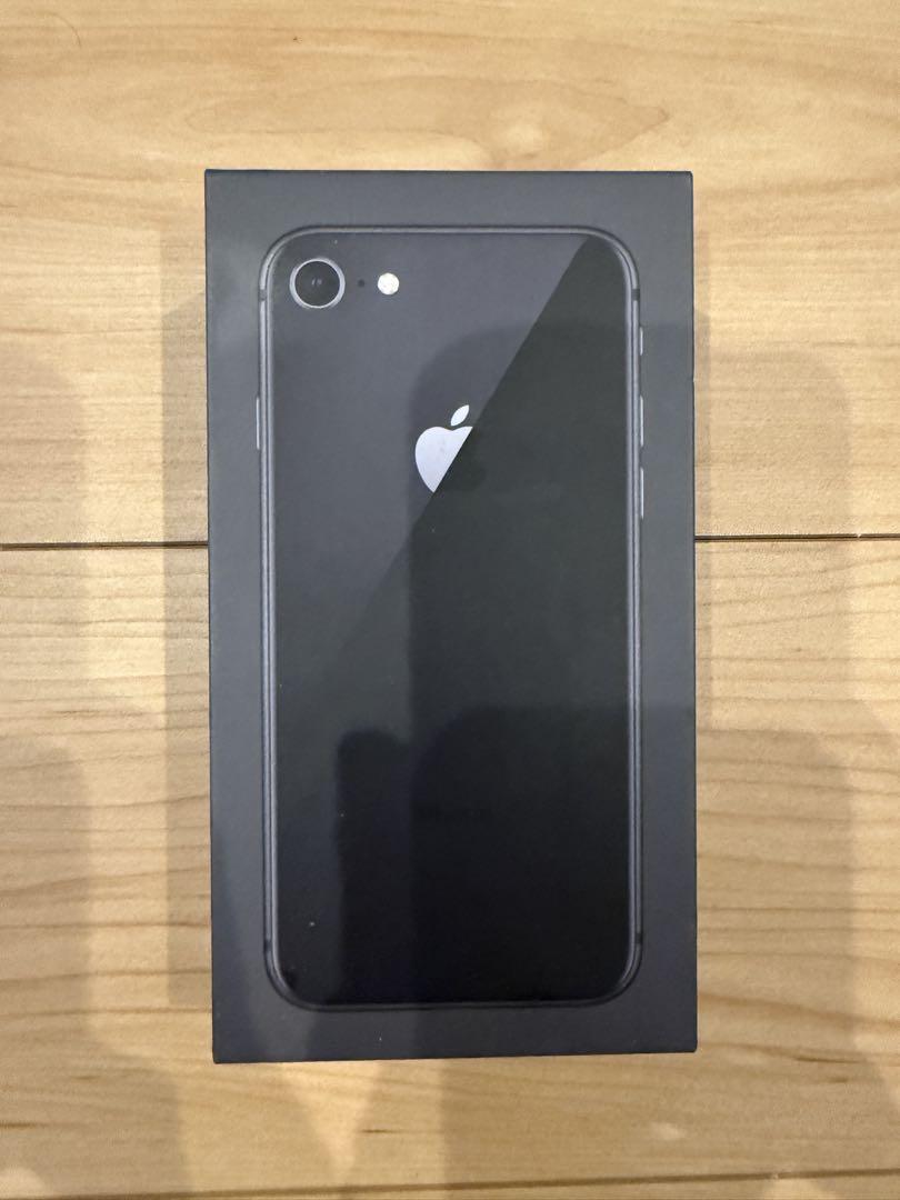 スマートフォン本体 Apple iPhone8