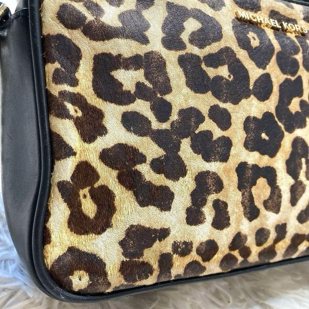 MICHAEL KORS レザー×ハラコ チェーン レオパード ショルダーバッグ
