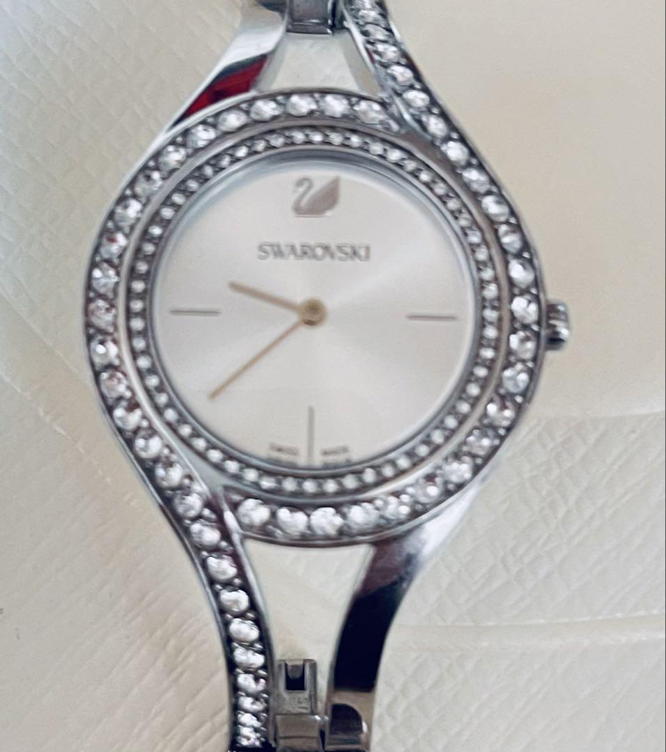 Swarovski シルバー時計