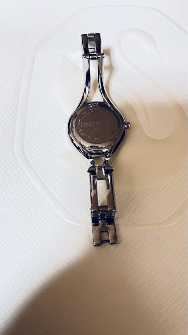 Swarovski シルバー時計
