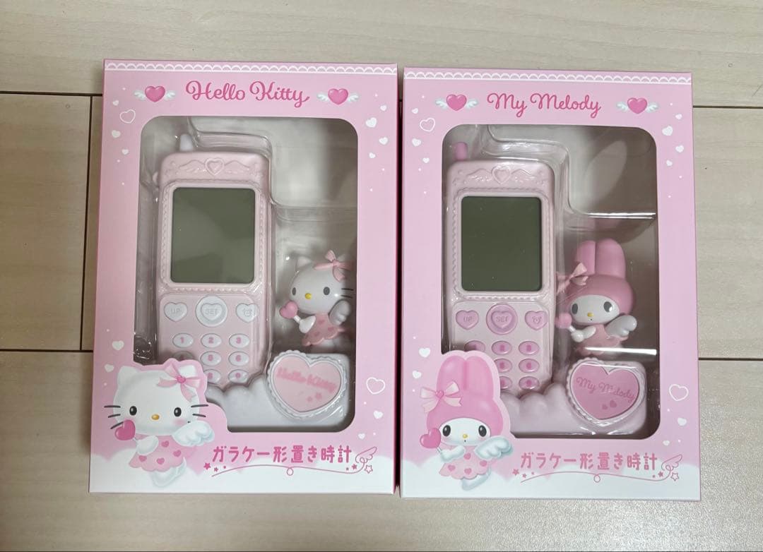 サンリオ　ハローキティ　マイメロ　ガラケー形置き時計