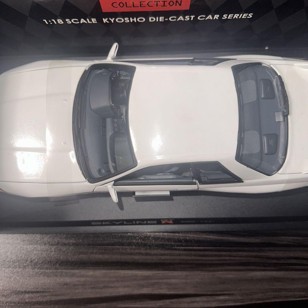 京商 1/18 スカイライン GT-R R32 中期型