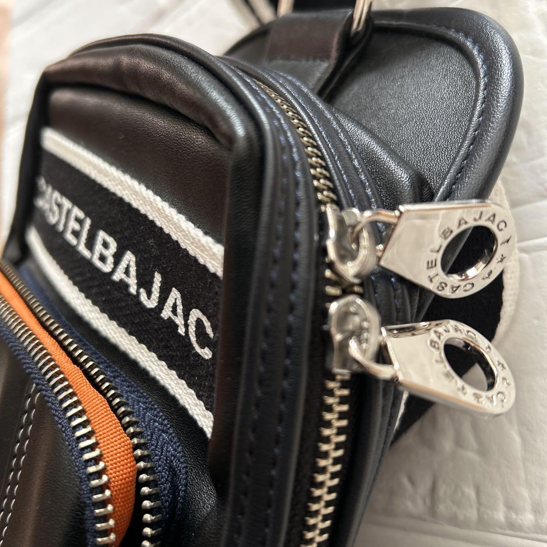 ［ 美品 ］ CASTELBAJAC ボディバッグ ブラック色