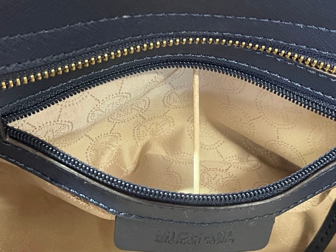 MICHAEL KORS マイケルコース ショルダーバッグ 布袋付き biotropicos.org.br