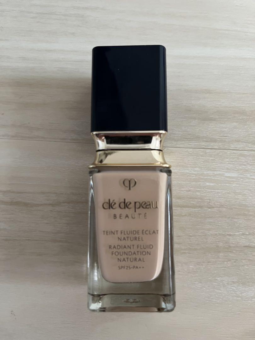 clé de peau Beauté タンフリュイドエクラ　ナチュレル