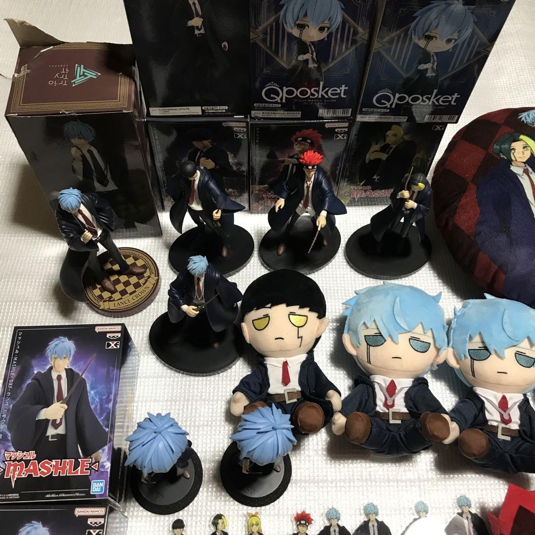 MASHLE マッシュル フィギュア ぬいぐるみ 缶バッジ グッズ 大量