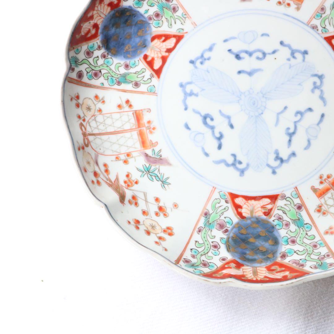 時代色絵伊万里　さわやかな赤絵に梅と鶯鳥籠図七寸皿プレート2枚 骨董古伊万里 時代色絵伊万里 さわやかな赤絵に梅と鶯鳥籠図七寸皿