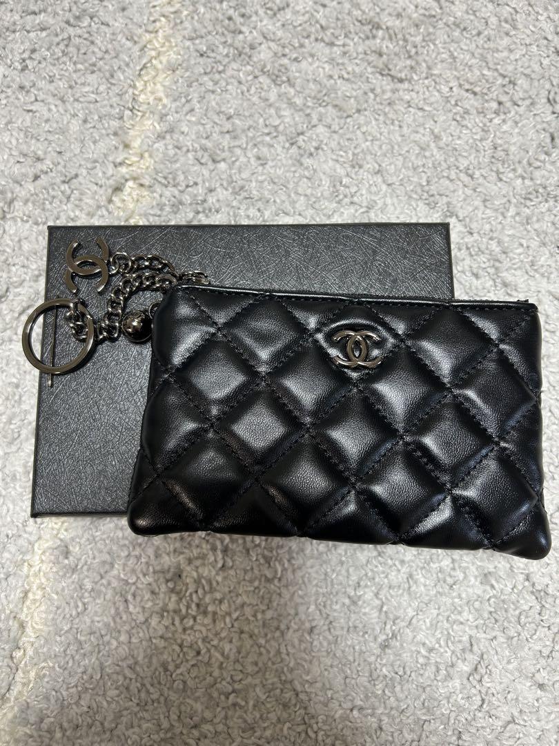 【新品未使用】ミニポーチ 黒 黒金具 ノベルティ