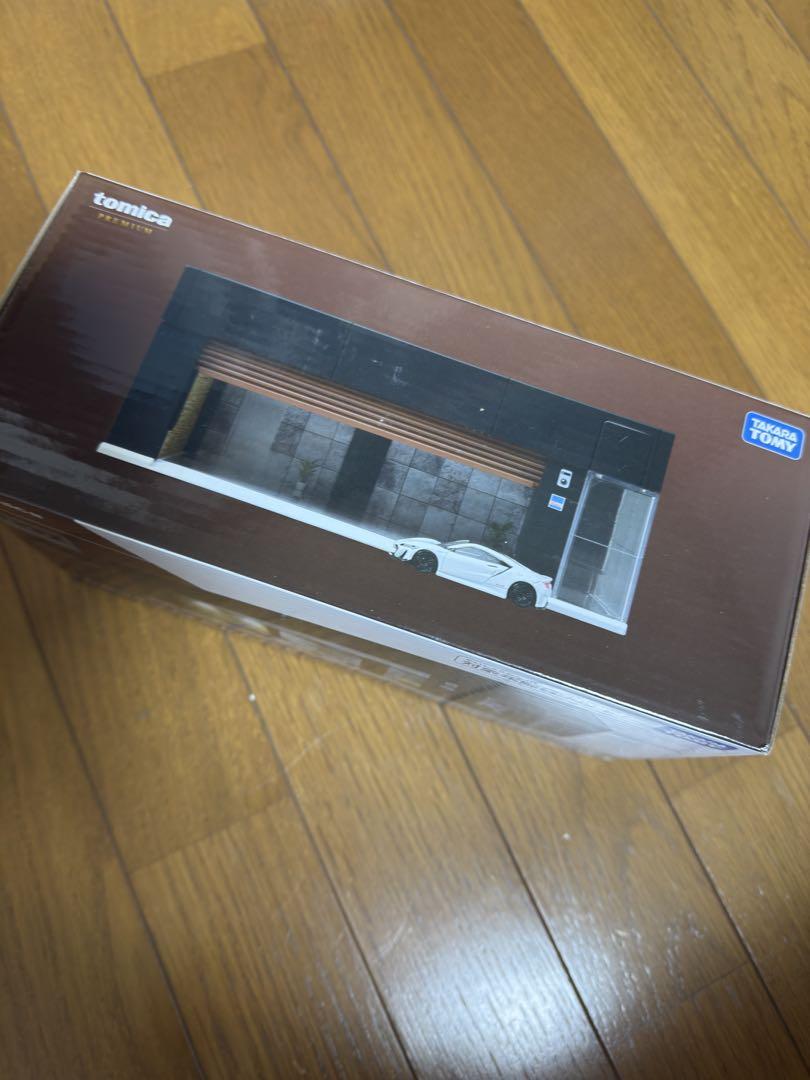 トミカ ガレージ プレミアム ブラックエディション