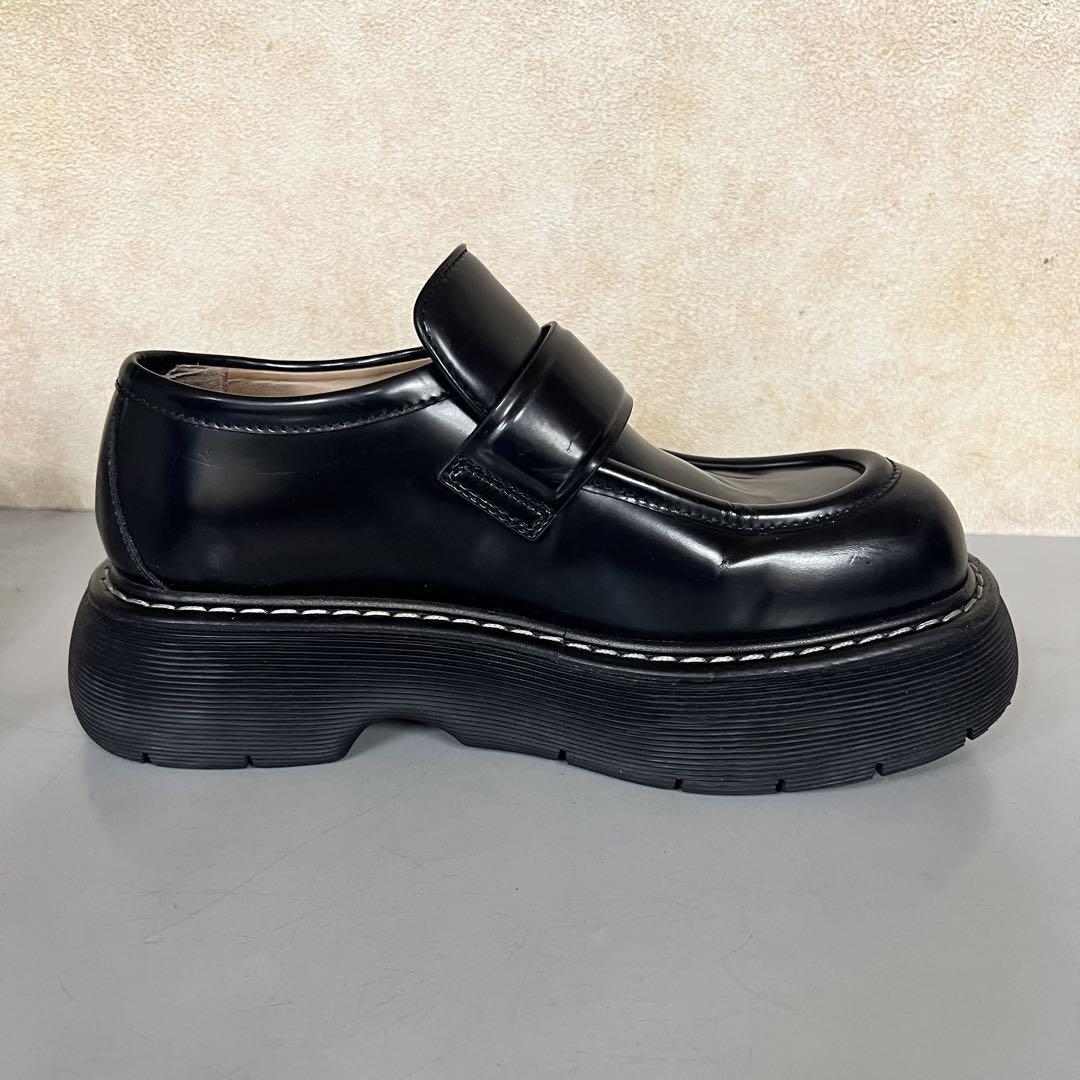 靴 bottega veneta swell loafer