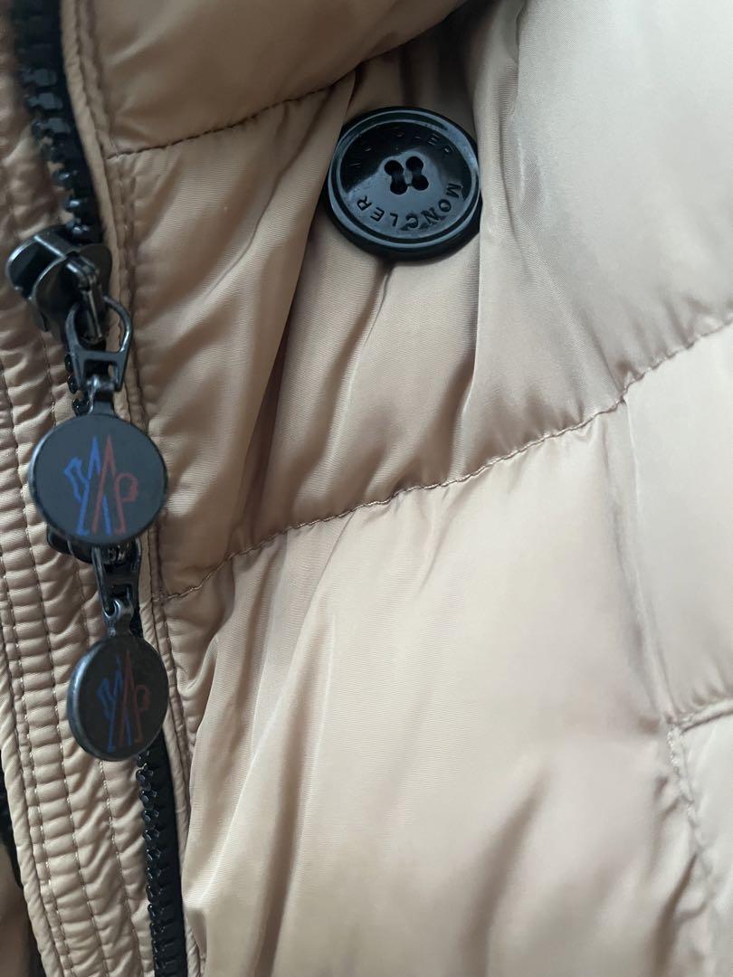 MONCLER ベージュ ダウンジャケット　サイズO