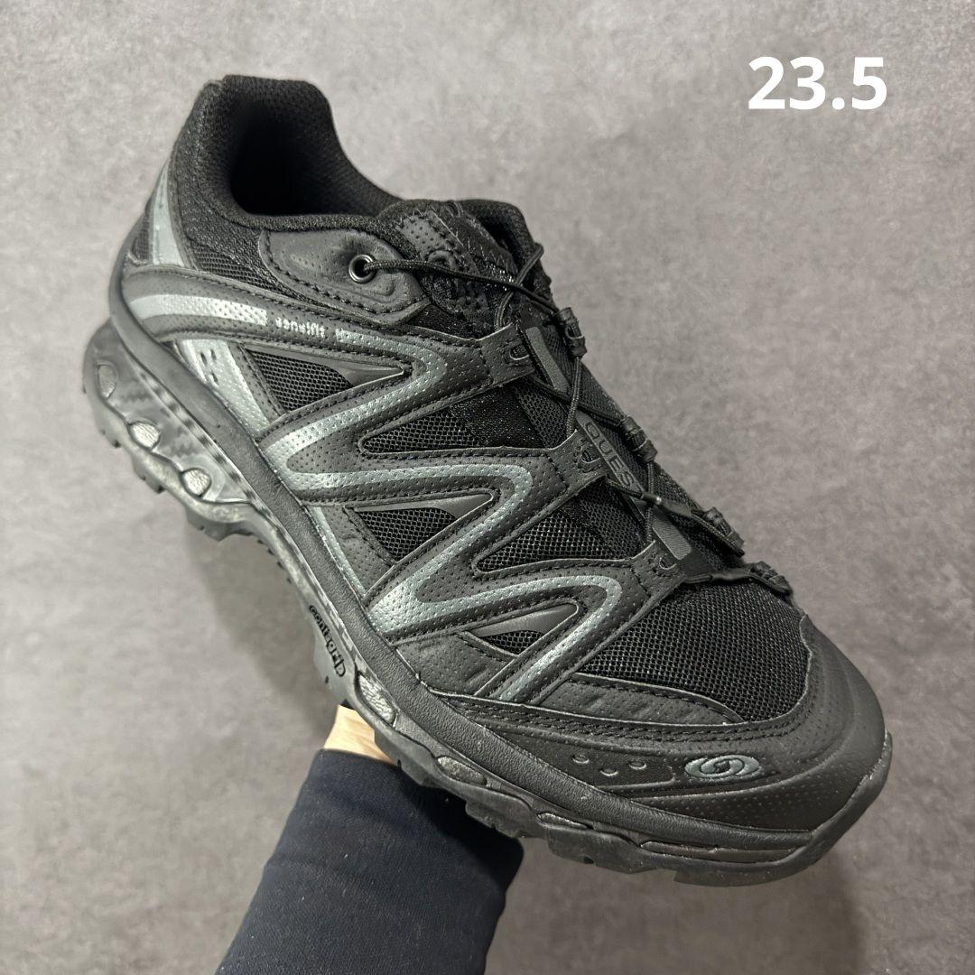 Salomon XT-QUEST ADV スポーツシューズ ブラック23.5